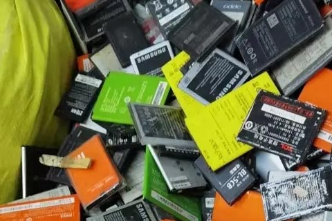 电池回收图片_32安电池回收价格_锂电池正极回收价格